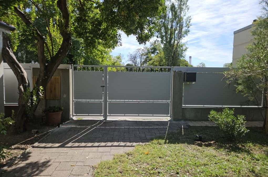 Remplacement de portail et d&rsquo;éléments de clôture à Toulouse